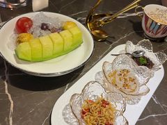 -海派悦庭·海胆烧麦·新融合菜(凯德广场店)