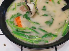 -肥汁米蘭香港米线(长宁来福士店)