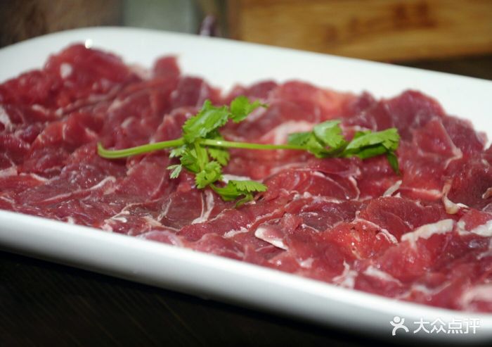 跷脚牛肉(东欣店)牛花腱图片 - 第1张