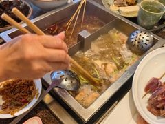 -皇城老妈·大连海鲜火锅(港湾店)