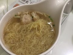 -新大咀港式茶餐厅(宝山万达店)