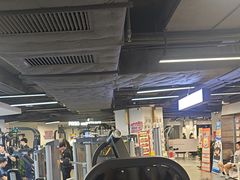 -超鹿运动(达信大厦店)