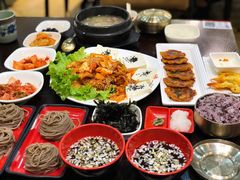 -釜山豚骨汤饭(芝罘万达广场店)