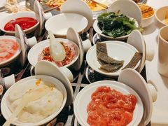 -老房老舍重庆火锅(假日城市店)
