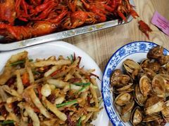 -江城燕子大排档(江汉路步行街店)