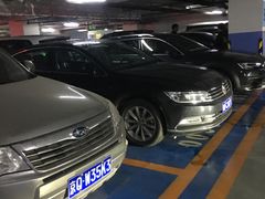 -中关村e世界-停车场