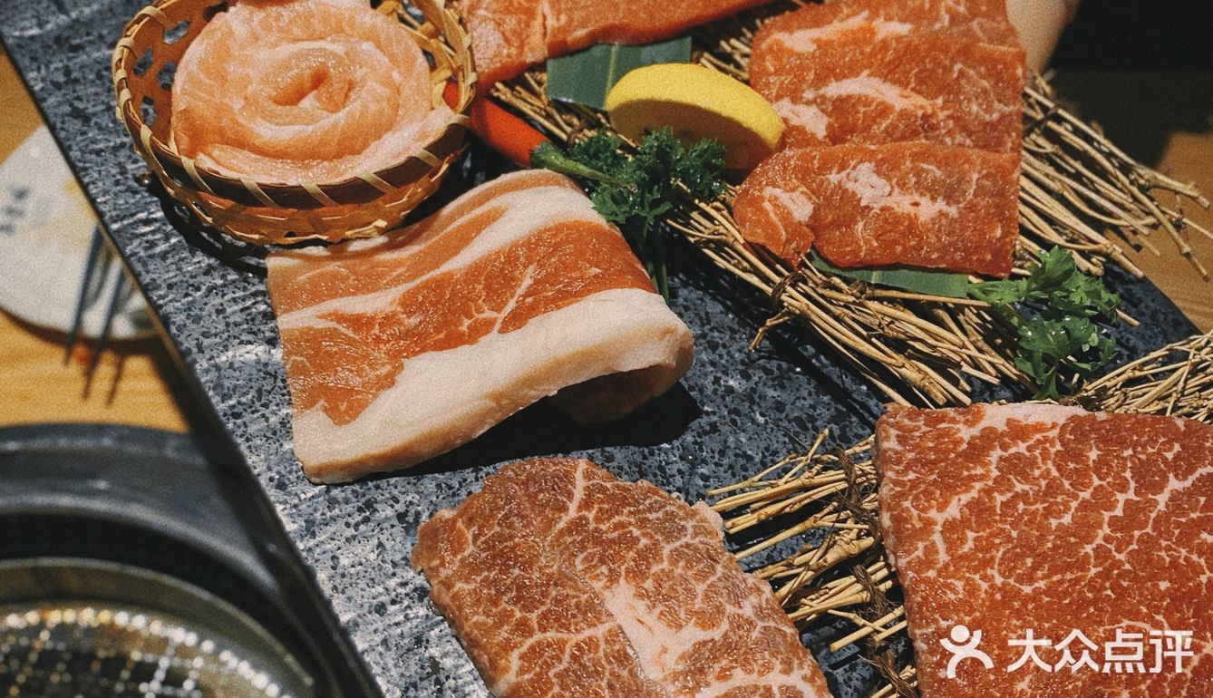 份量多到两个女孩子都吃不完️除了软糯的年糕