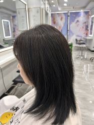 -镁连社·美联社