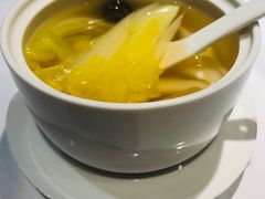 竹荪羊肚菌白菜心汤-四季民福烤鸭店(前门店)