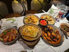 -巴厘龙虾·榜首油焖大虾(音乐学院·沿江酒馆店)