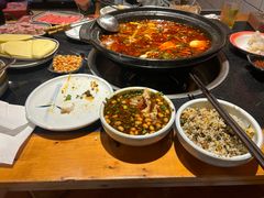 -小饕荟雅安贡椒鱼鲜馆(广福桥店)