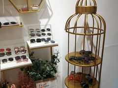 -肆兮眼镜·蔡司·徕卡战略合作店(大坪店)