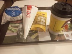 -麦当劳(百联西郊购物中心店)