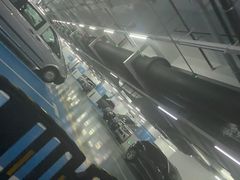 -新世界新丸中心-地下停车场