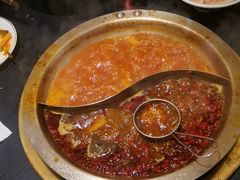 -沸炉重庆老火锅(军事博物馆店)