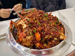 -凤凰路何眼镜香辣蟹(花果园店)