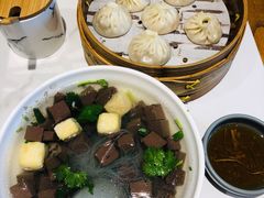 -馋三尺蟹粉小笼(人民广场店)