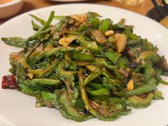 -莲餐厅·湖北菜·潜江小龙虾店(愚园路店)