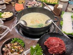 -汤宴·参须肚包鸡(南京路店)