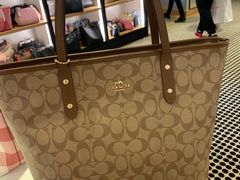 -COACH蔻驰(百联奥特莱斯广场店)