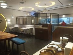 大堂-周渝食惦·酸菜鱼精致川菜(横岗店)