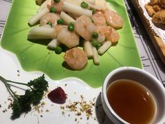 虾仁藕带-客官 · 江南小菜馆(长风大悦城店)