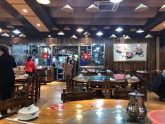大堂-绿雅居原生态农庄(小涌店)