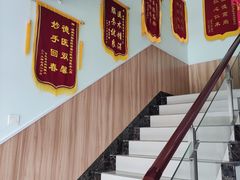 -瑞鹏宠物医院·内科·中兽医·骨科(苗圃店)