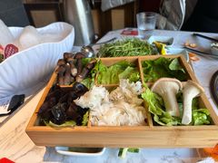 -捞神煲汤火锅(湖滨商业街店)