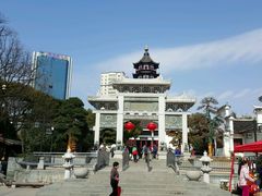 -绳金塔