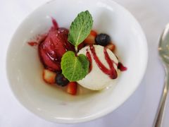 手工冰淇淋配季节水果-蝶舍·MAISON PAPILLON