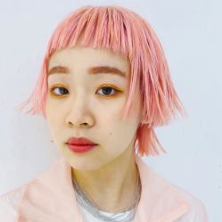 -变画·发型STUDIO