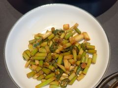 -鸽子侯·家宴·平价海鲜(绿地店)