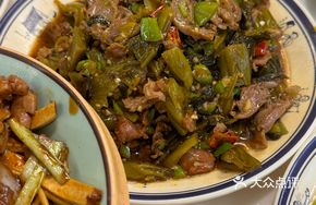 Sour Cabbage Chicken Gizzard