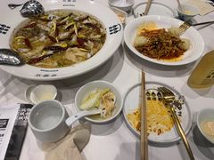 -渔语鱼新川菜Bistro(万象天地店)