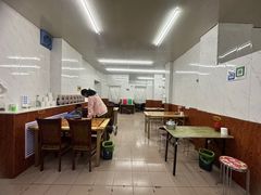 -马克力木手抓炕锅烤羊肉(盐湖一小区店)