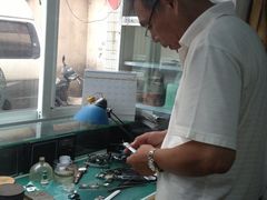 -盛华60年名表维修服务中心