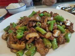 -吴记酱骨炖菜馆(康安路店)