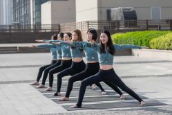 -OM瑜伽教练培训学院