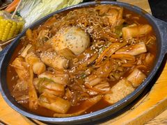 炒年糕-姜虎东白丁烤肉(恒隆广场店)