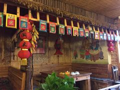 -闯关东东北农家菜(崂山石老人店)
