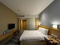 -北京临空智选假日酒店