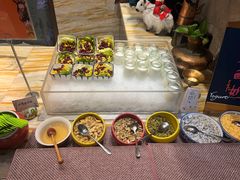 -西藏饭店·亚克·食光自助餐厅(文殊院店)