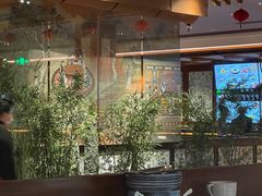 -八府香鸭·啫啫煲(华山路店)