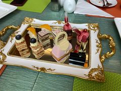 -上海浦东假日酒店逸庭咖啡厅
