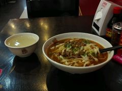 -顺溜·手工刀削面·黑金店(铜锣湾店)