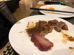 牛排-盛宴标帜西餐厅龙虾.鲍鱼•牛排(重庆喜来登大酒店)