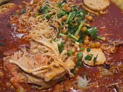 -张翻越·川渝冒菜·武汉黑鸭煲(城北万象城店)