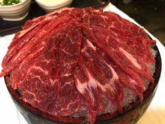 -鲜入围煮花胶鸡海鲜火锅