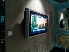 -环球梦主题KTV(曲阳生活购物中心店)